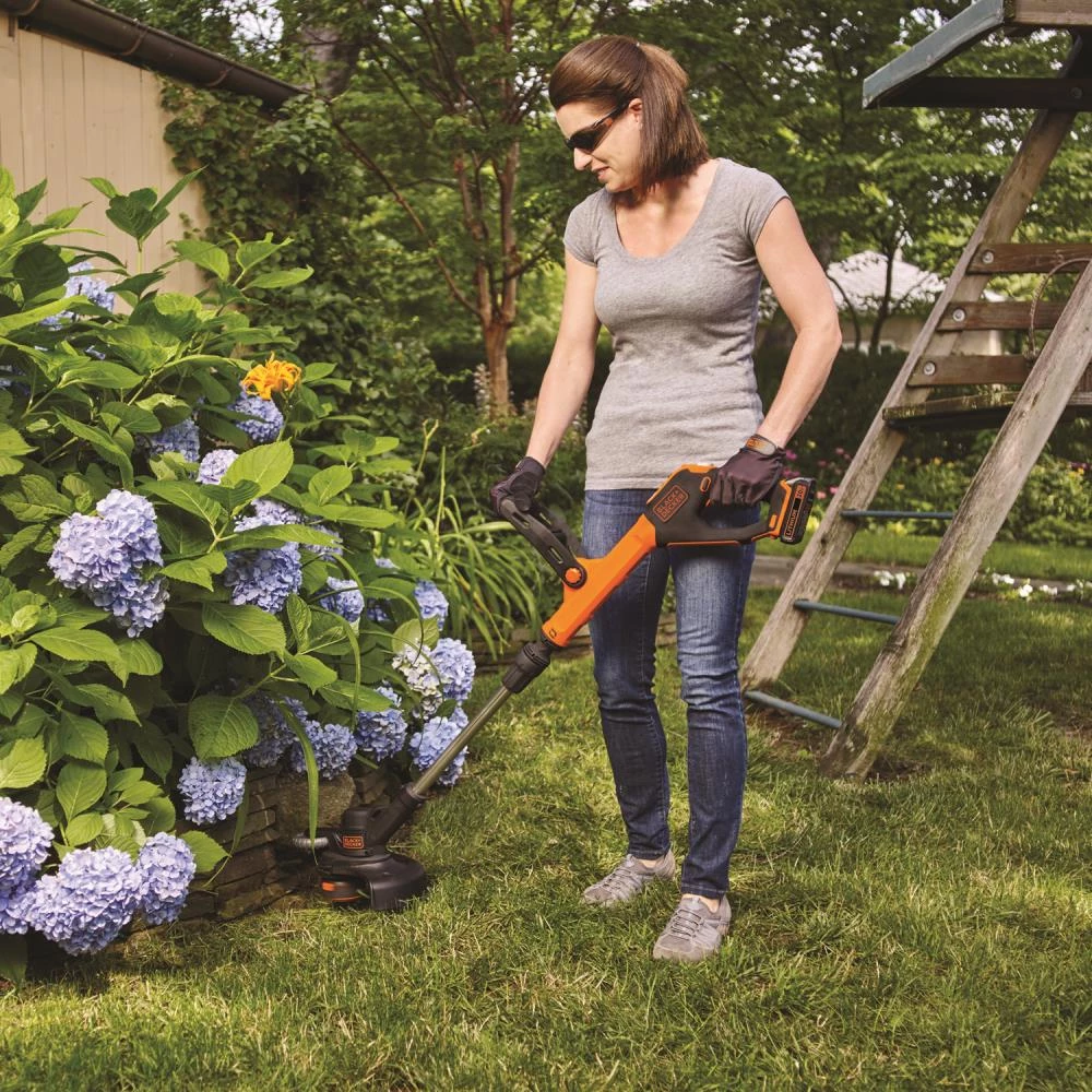 Discount ⭐ BLACK+DECKER Trimmers & Edgers EASYFEED 20-Volt Max 12-in Straight Cordless String Trimmer with Edger Capable (Battery Included) ✨ 6 Discount ⭐ BLACK+DECKER Trimmers & Edgers EASYFEED 20-Volt Max 12-in Straight Cordless String Trimmer with Edger Capable (Battery Included) ✨ - Image 6