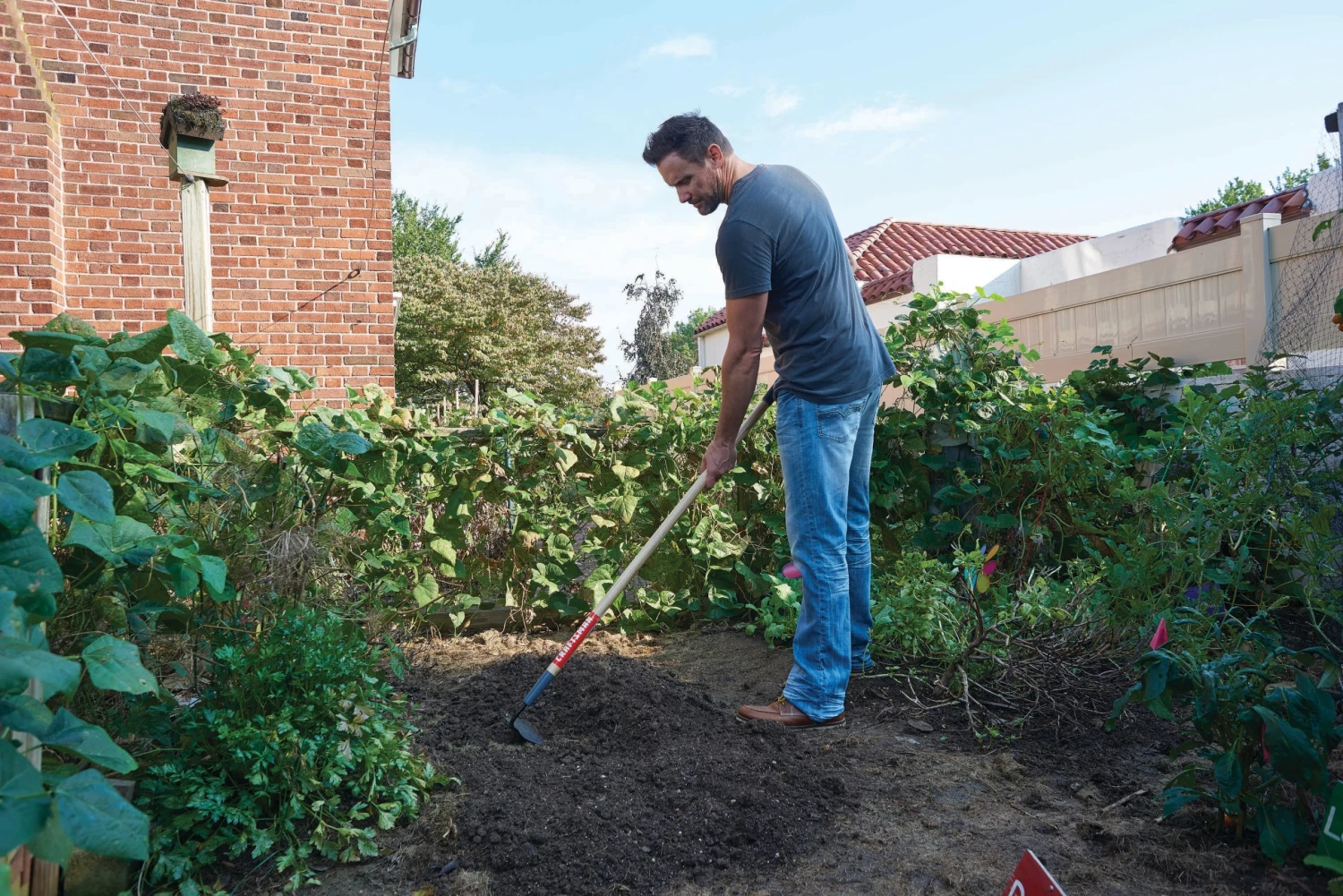 Best Sale 💯 CRAFTSMAN Lawn & Garden Hand Tools 54-in Wood-Handle Garden Hoe 😀 4 Best Sale 💯 CRAFTSMAN Lawn & Garden Hand Tools 54-in Wood-Handle Garden Hoe 😀 - Image 4