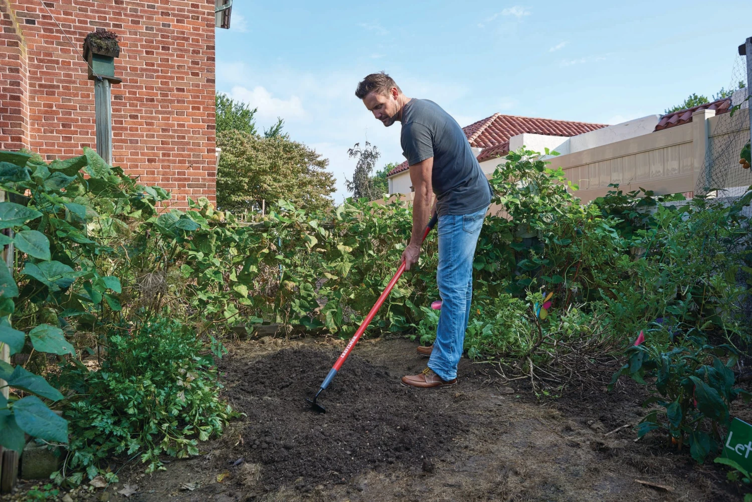 Best deal 🔥 CRAFTSMAN Lawn & Garden Hand Tools 54-in Fiberglass-Handle Garden Hoe 🛒 4 Best deal 🔥 CRAFTSMAN Lawn & Garden Hand Tools 54-in Fiberglass-Handle Garden Hoe 🛒 - Image 4