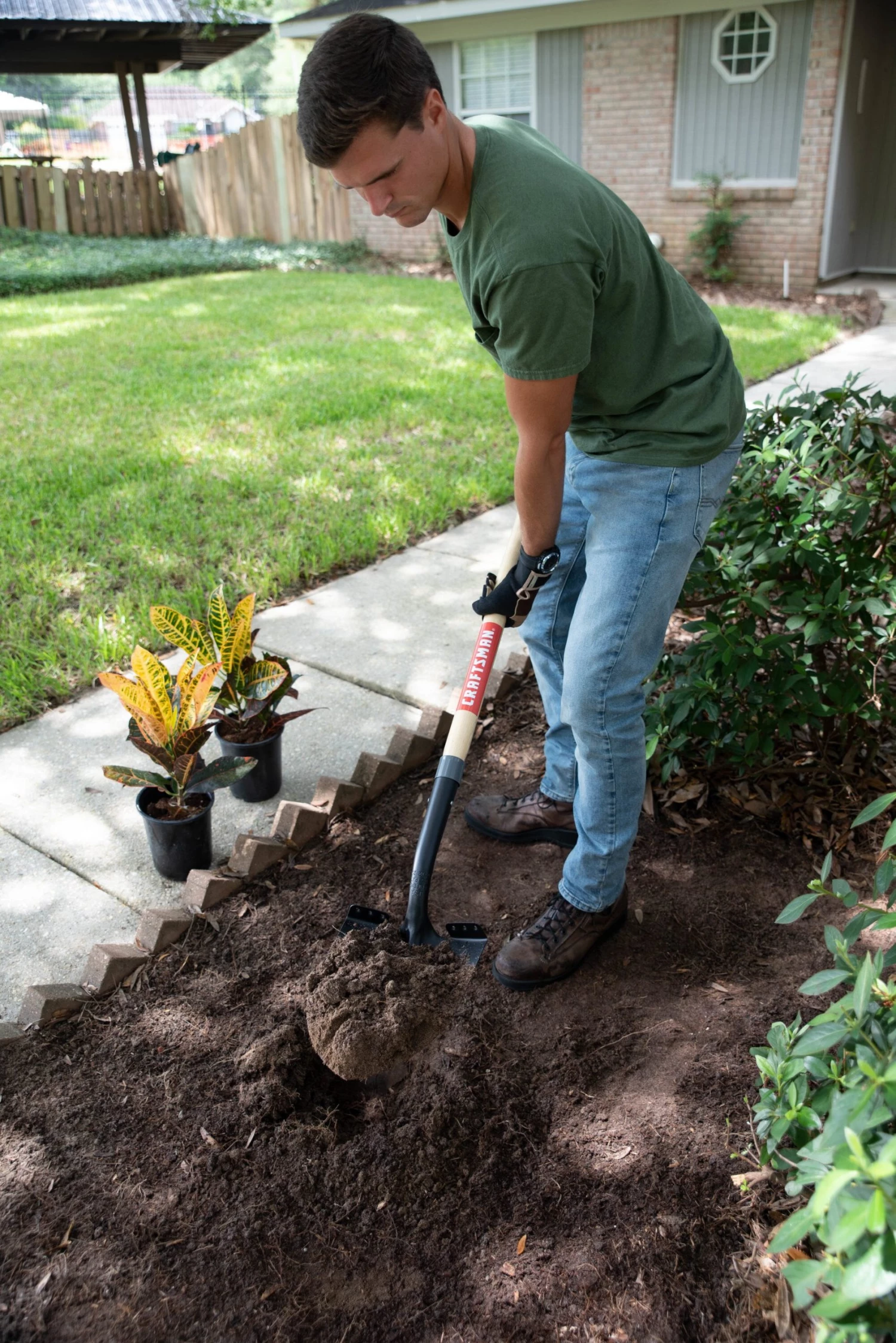 Hot Sale 🛒 CRAFTSMAN Lawn & Garden Hand Tools 55-in Wood Handle Digging Shovel 💯 2 Hot Sale 🛒 CRAFTSMAN Lawn & Garden Hand Tools 55-in Wood Handle Digging Shovel 💯 - Image 2