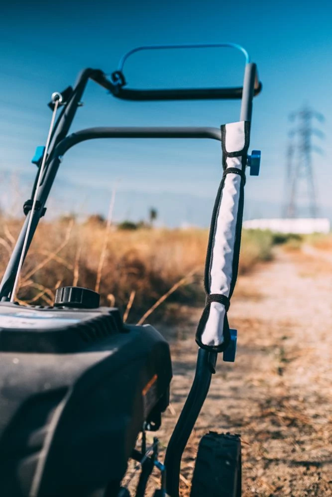 Discount ๐ Pulsar Products Trimmers & Edgers Pulsar 22” Cutting Swath Gas-Powered Walk Behind String Trimmer with Adjustable Height Settings ๐ 5 Discount ๐ Pulsar Products Trimmers & Edgers Pulsar 22” Cutting Swath Gas-Powered Walk Behind String Trimmer with Adjustable Height Settings ๐ - Image 5